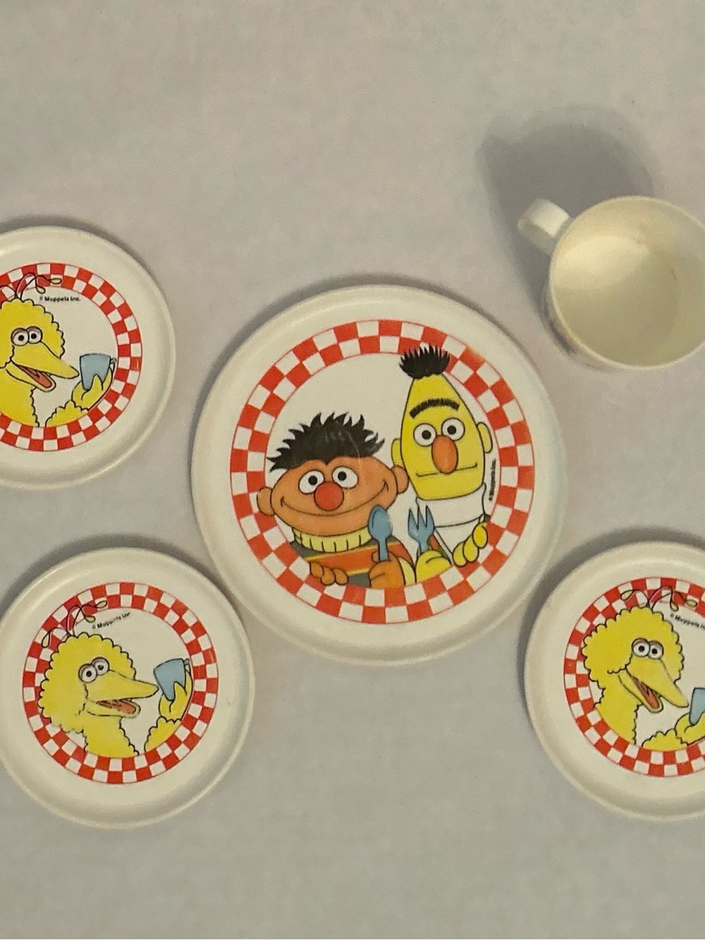 Sesame Street White Kids Plate Set with Red Check and Ernie, Bert & Big Bird